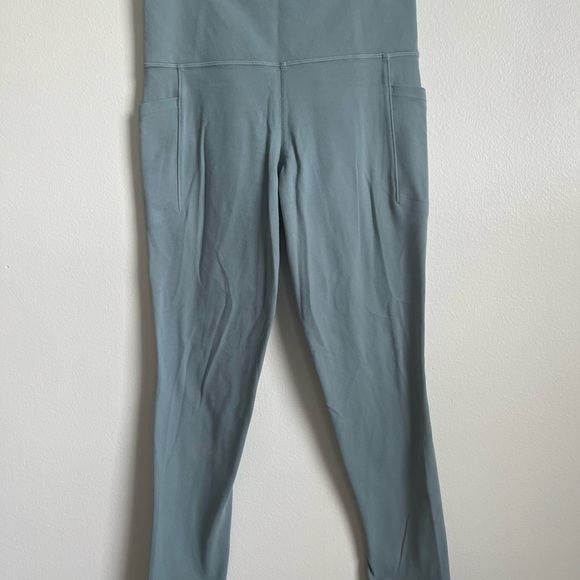Athleta Pants - Athleta Gray Legging 7/8 Tight
